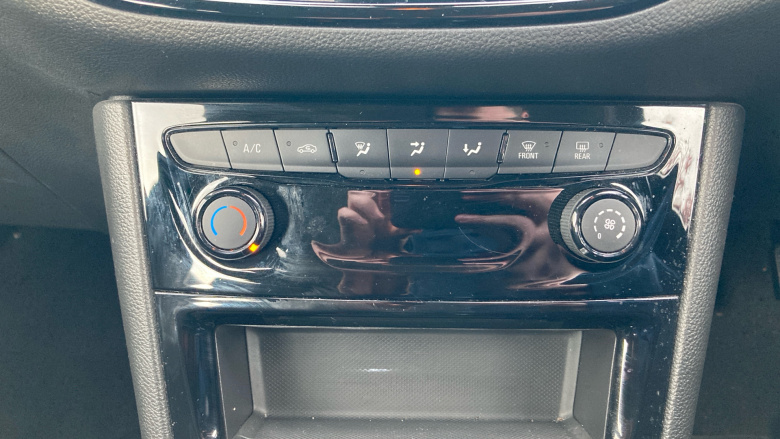 Vauxhall Astra 1.4T 16V 150 SRi 5dr Petrol Hatchback